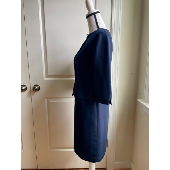 David Warren Petites Navy Skirt Suit - Size 2P - Picture 2 of 7